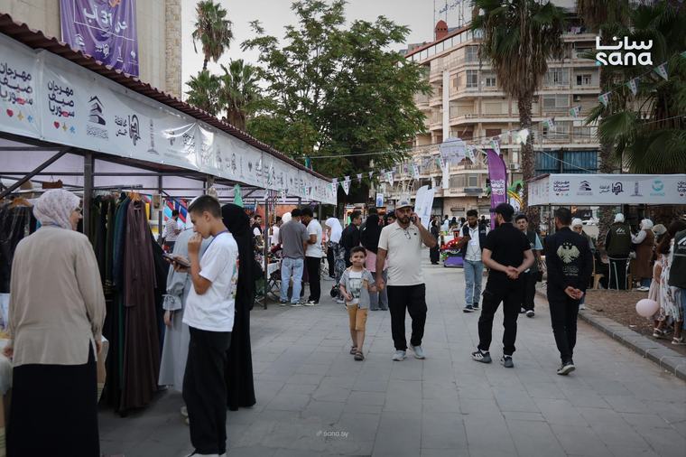 اختتام مهرجان صيف سوريا في حمص بعد تمديده نتيجة الإقبال الواسع