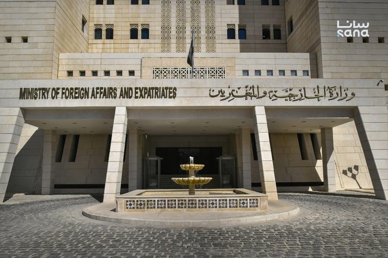 تركيا تعفي حاملي الجوازات الدبلوماسية السورية من تأشيرة الدخول